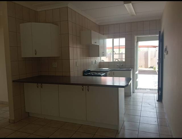 2 BEDROOM FLAT FOR SALE IN COMET